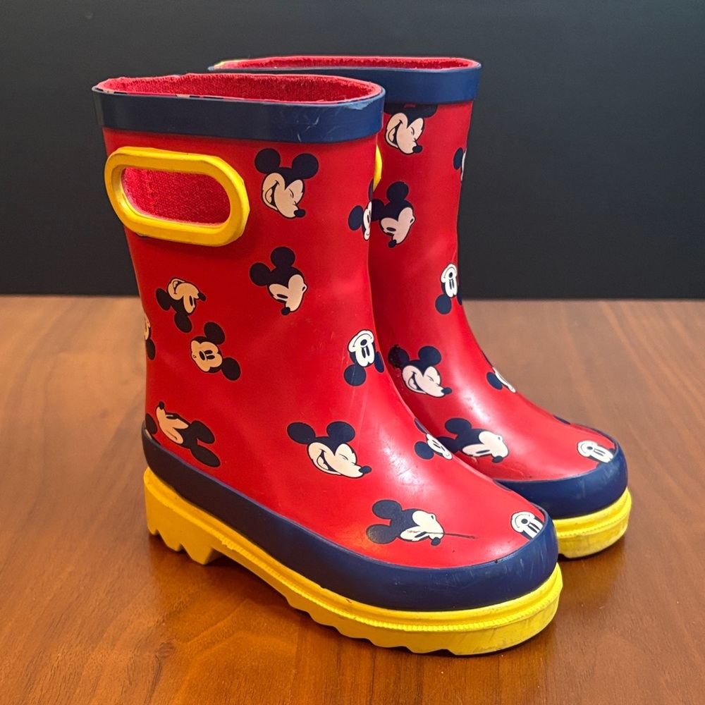 Disney, Mickey Mouse Rain Boots, size 6